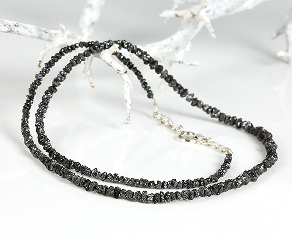 Diamanten Kette aus schwarzen Rohdiamanten Skielka