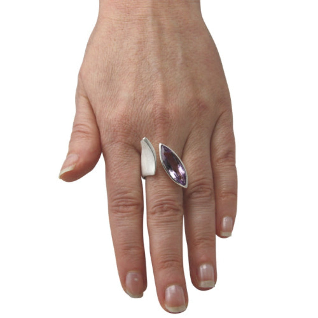 Amethyst Ring "Schiffchen" 25x9 mm (Sterling Silber 925)