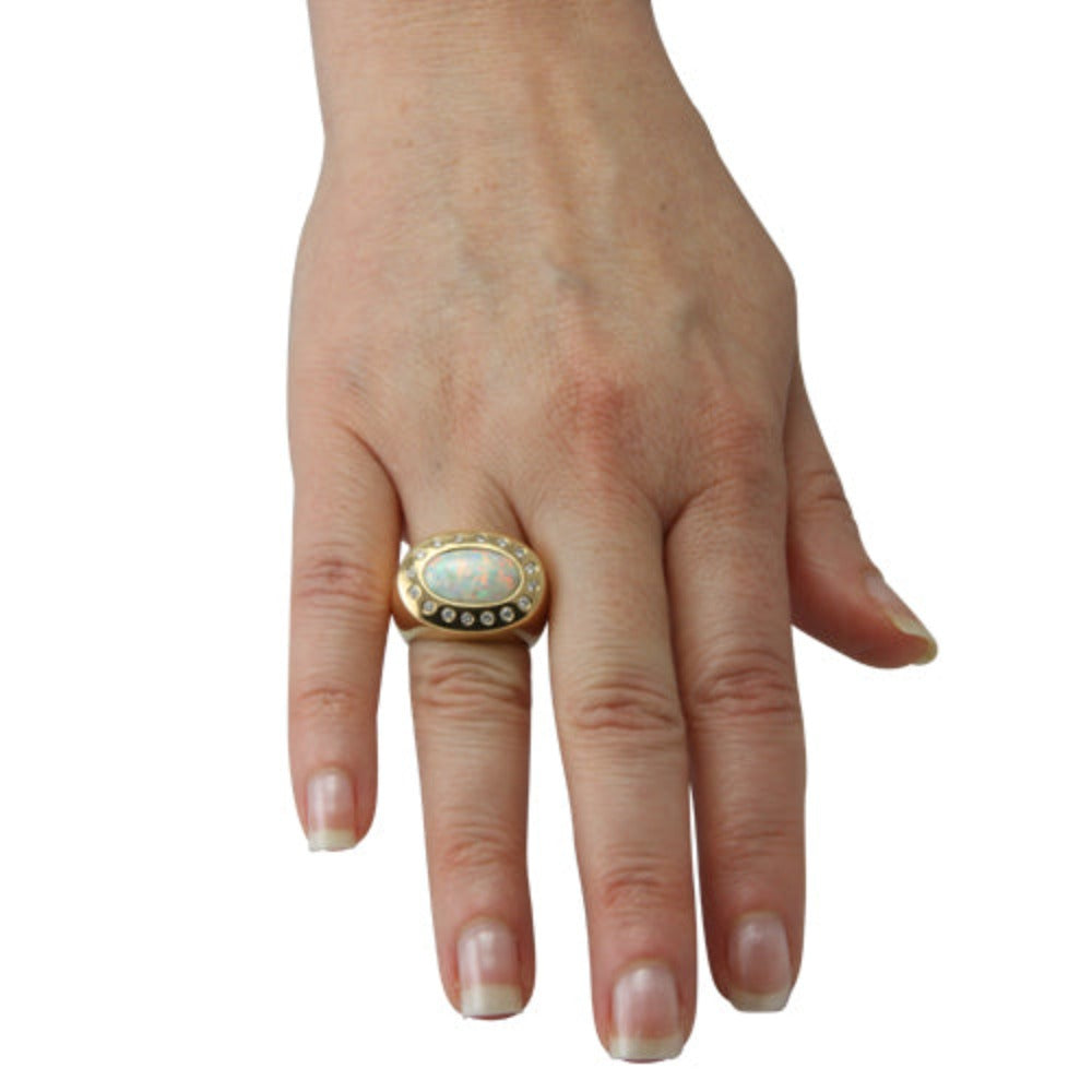 Opal Ring 3,62 ct. mit Diamanten (Gelbgold 750)