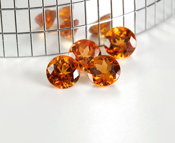 synthetischer Padparadscha Saphir 4 mm Rund (1 Stück)