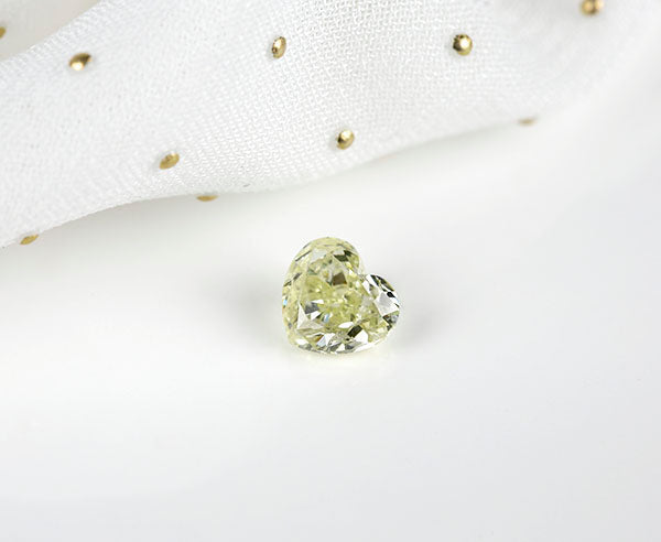 gelber Diamant (Natur) Pi 0,82 Karat
