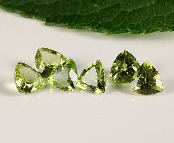 Peridot 4 mm Trillion (1 Stück)