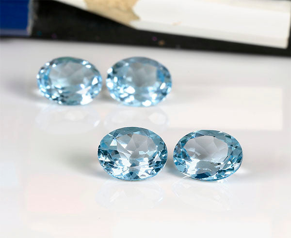 Topas skyblue 10x8 mm Oval (1 Stück)